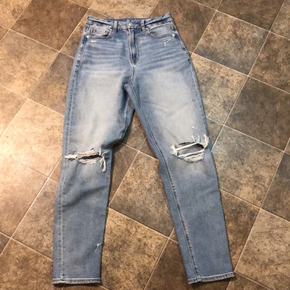 American Eagle AE Stretch Ripped Curvy Mom Jean - Picture 10 of 14